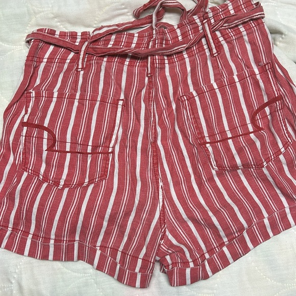 American Eagle women striped shorts - Picture 2 of 11
